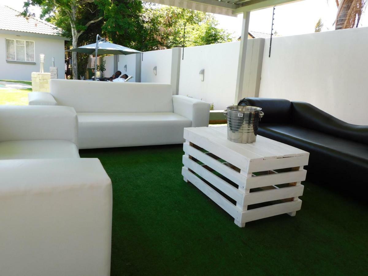 Savannah Guest House Πολοκουάνε Εξωτερικό φωτογραφία