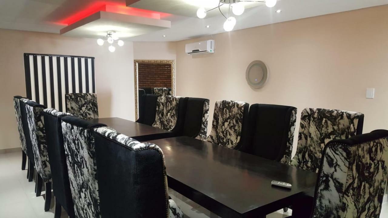 Savannah Guest House Πολοκουάνε Εξωτερικό φωτογραφία