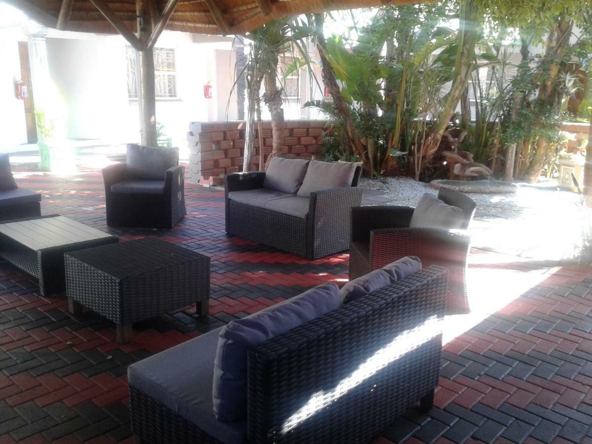 Savannah Guest House Πολοκουάνε Εξωτερικό φωτογραφία